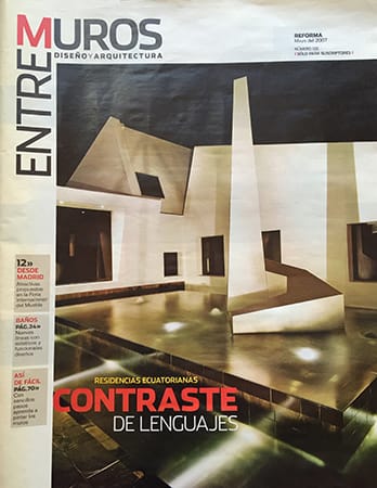 Portada de Entre Muros, Marzo de 2007